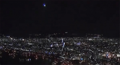 北海道夜空現奇異火球 照亮函館山區仿如白晝