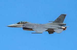 台灣27年來首次擴充空軍機隊增購66架F-16V
