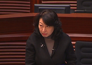 鄭若驊倫敦演說遇示威仆倒受傷報警求助(有片)