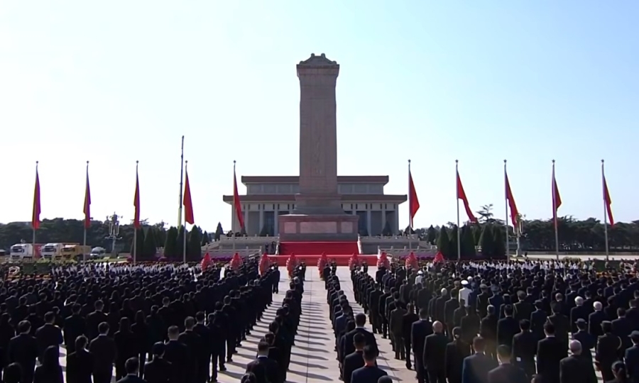 烈士紀念日北京舉行向人民英雄敬獻花籃儀式