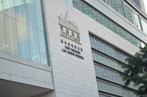 初選案開審　主控官開案陳詞：「攬炒十步」目的是引發血腥鎮壓