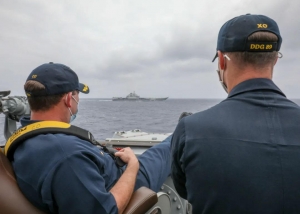 【軍事博評】呂琪：看中美艦艇海上相遇 擦肩一刻的謀略