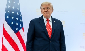 特朗普﹕與伊朗磋商富有成效 中期選舉前不發動攻擊