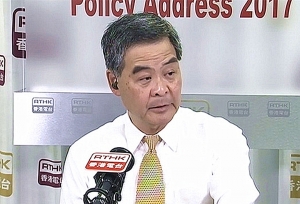 梁振英：自己非普京無計劃再參選