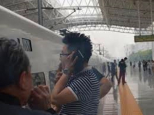 5月起動車上吸煙衝門可被罰禁坐火車180天