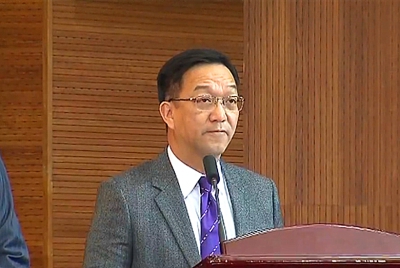 劉業強指會以高度警覺心面對黑夜來臨