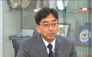 高永文指如梁振英連任會影響他留任決定