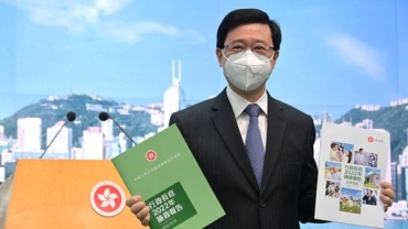 施政報告2022﹕勞動人口兩年流失14萬 如何招商引資引才？