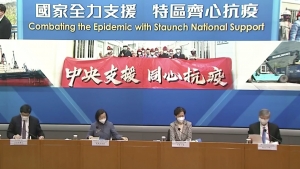特首﹕爭拗「共存」或「清零」無意義 全民檢測仍在規劃