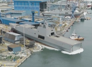 【軍事博評】William：小國也有大艦？由新加坡8千噸勝利級說起