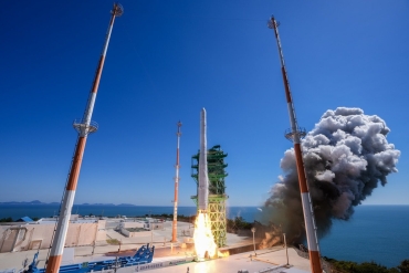 韓國「世界」號火箭7日中午發射成功　15顆衛星送入軌道