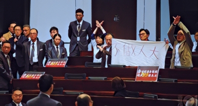 【多方觀點】繼續埋堆抗爭？放下拉布包袱？溫和泛民何去何從？