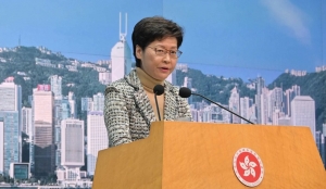 特首﹕年初四放寬社交措施機會很微