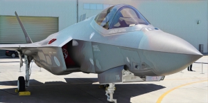 日本空自墜海F-35A戰機黑盒已尋獲