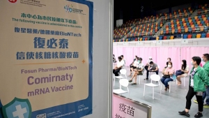 男子星港先後打4針疫苗 港府批自私：不排除起訴
