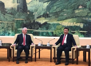 蒂勒森訪華 金正恩測試導彈發動機贈慶