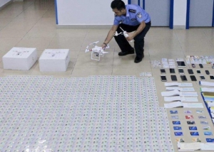 深圳公安指阿牛購航拍機圖滋擾張德江