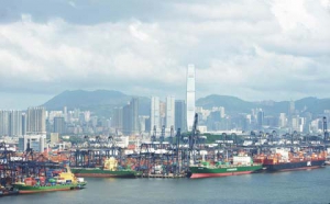 出口跌勢不止 脫英恐累港經濟衰退
