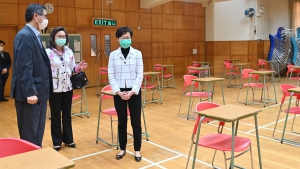林鄭：教育不可成「無掩雞籠」年內公布如何處理通識科