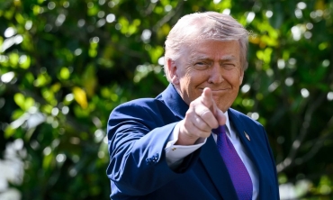 特朗普指「AI末日論」是騙局 親自致電黃仁勳齊聲駁斥