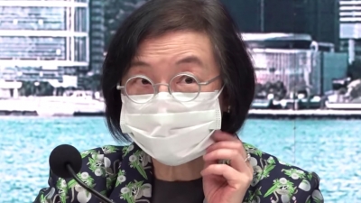 何君堯批評陳肇始如故障留聲機回應經常重覆