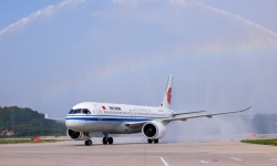 國產C919飛機首次執飛國際商業航線
