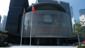 政府指第六屆立法會議員繼續履行職責毋須再宣誓