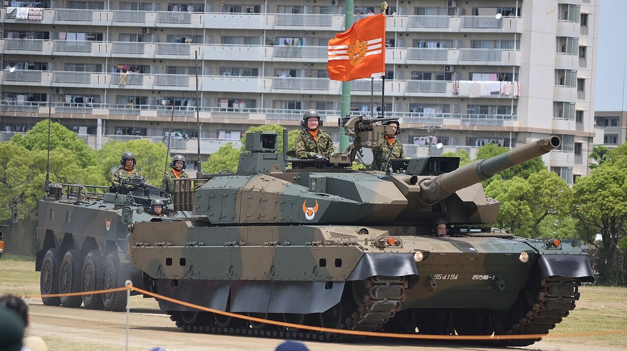 1280px JGSDF Western Army Tank Unit communder