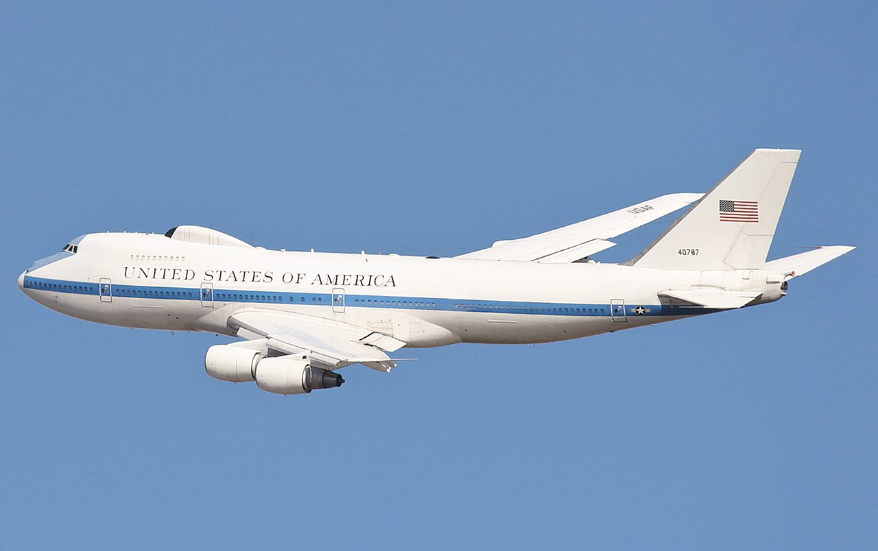 1280px US Air force E 4B