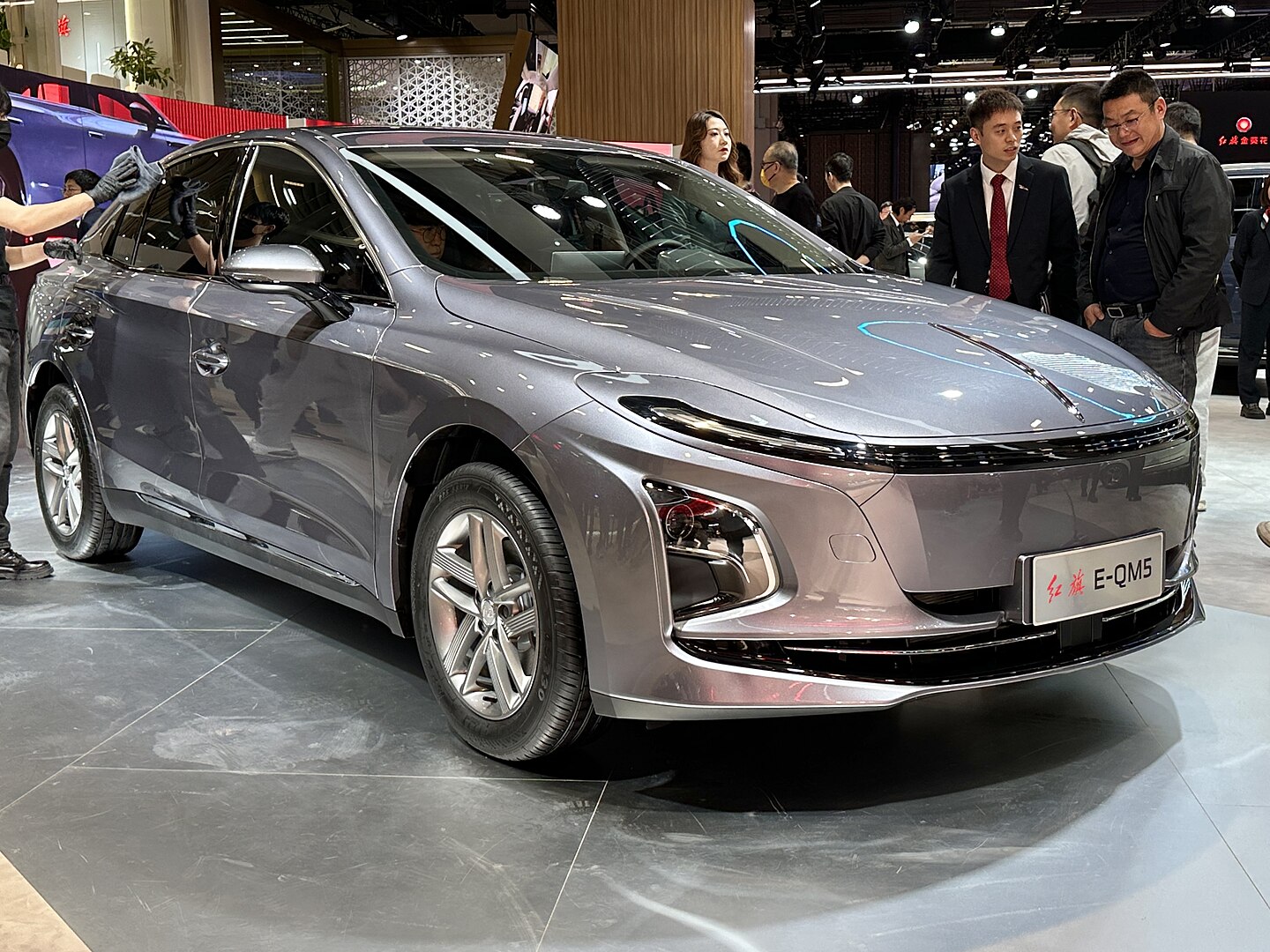 1440px Hongqi E QM5 facelift 001