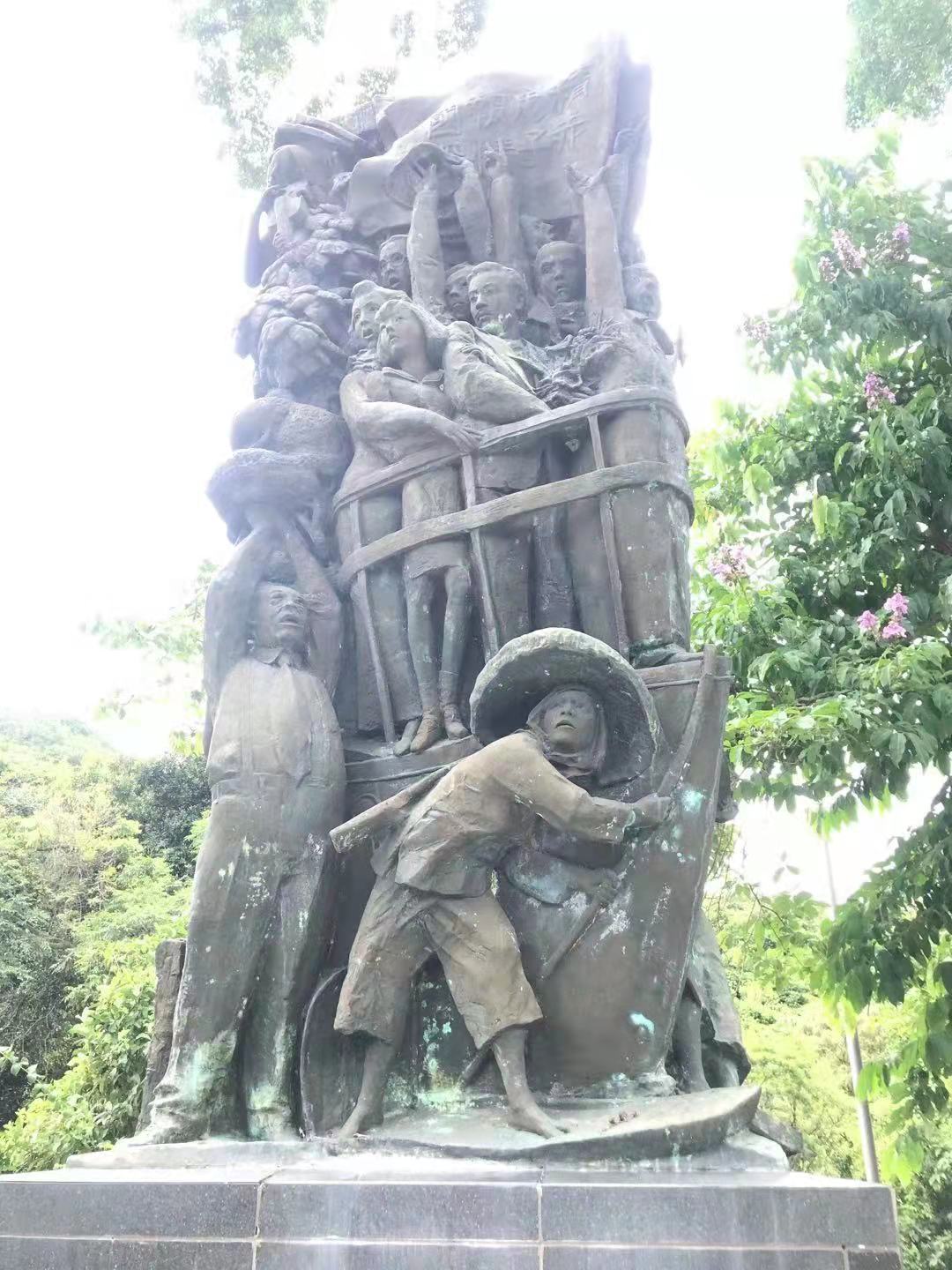 183646437.jpg