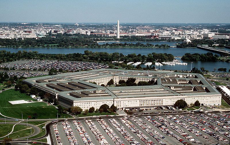 800px The Pentagon US Department of Defense building
