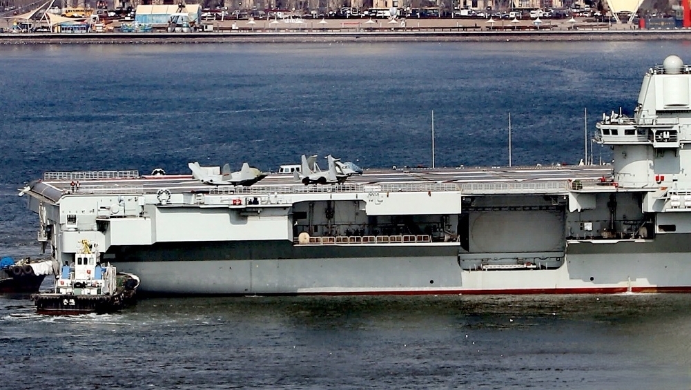 J 35 on Liaoning