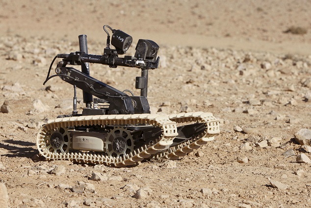 1920px Dragon Runner Bomb Disposal Robot MOD 45159060