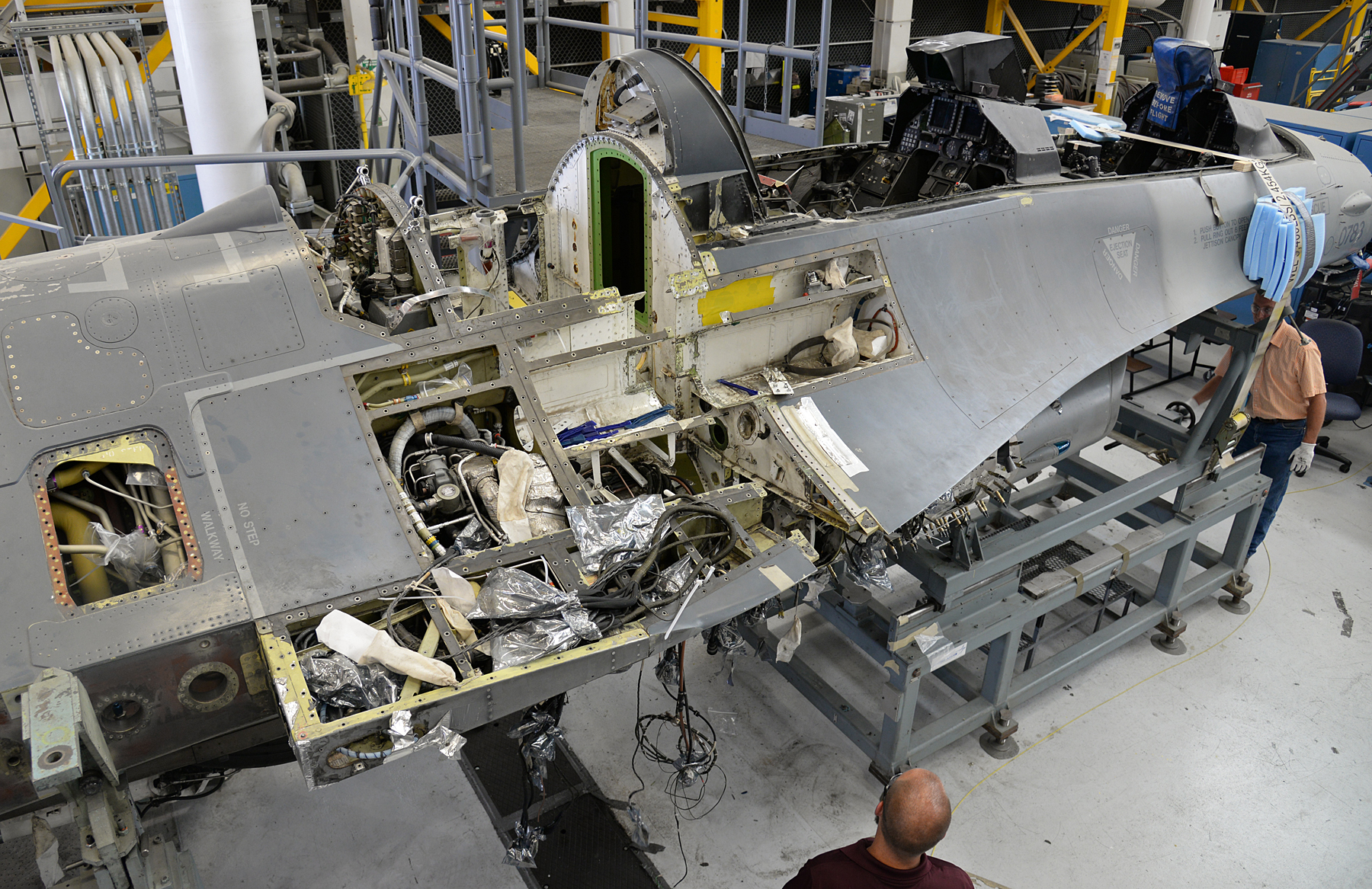 La Sabah Charleroi won the maintenance contract for 80 F 16